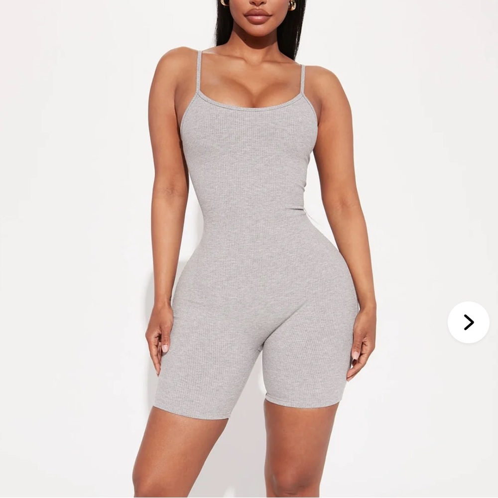 FASHION NOVA GREY Ribbed Sleeveless Jumpsuit NEVER WORN! TAGS ATTACHED XS